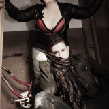 god-des_and_she-08
