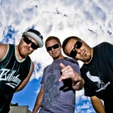 slightly_stoopid-02